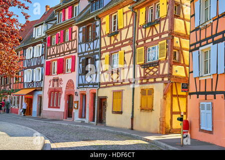 Case colorate in Petite Venise (Piccola Venezia) Distretto di Colmar, Francia Foto Stock