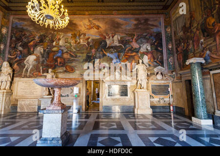 Roma, Italia - 31 ottobre 2016: interno dei Musei Capitolini nel Palazzo dei Conservatori (Palazzo dei Conservatori) nella città di Roma. Arte e Archeolo Foto Stock