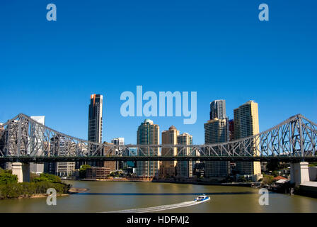 La città di Brisbane Australia che mostra i piani di ponte. Foto Stock