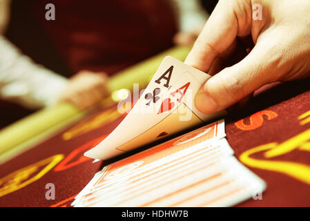 Carte da poker mano ace casino successo concept Foto Stock