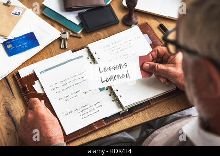 Abbiamo imparato la lezione degli errori il concetto di motivazione Foto Stock