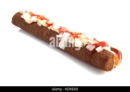 Dutch frikandel speciaal isolato su uno sfondo bianco Foto Stock