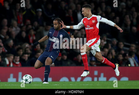 Londra, Inghilterra - Novembre 23 2016: durante il match di Champions League tra Arsenal e Paris Saint-Germain a Emirates Stadium Foto Stock