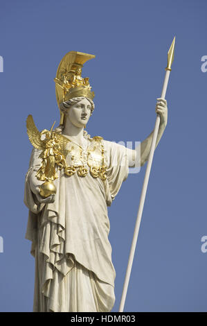 Statua di Pallade Atena, dea della sapienza, parlamento austriaco, Vienna, Austria, Europa Foto Stock