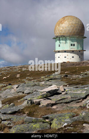 Torre, il punto più alto del Portogallo, nella Serra da Estrela Foto Stock