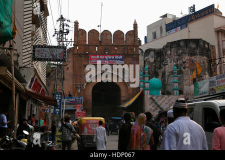 Vista di Delhi Gate , Ajmer, Rajasthan, India Foto Stock