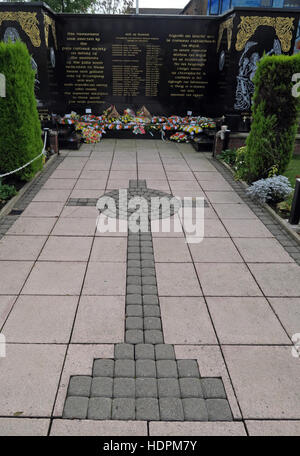 Falls rd,Giardino della Rimembranza, IRA membri uccisi,anche defunto ex prigionieri,West Belfast,NI, REGNO UNITO Foto Stock
