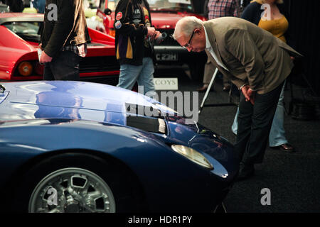 Classic e auto sportive ha sfilato per le strade di Alexandra Palace offre: atmosfera dove: Londra, Regno Unito quando: 29 Ott 2016 Foto Stock