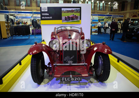 Classic e auto sportive ha sfilato per le strade di Alexandra Palace offre: atmosfera dove: Londra, Regno Unito quando: 29 Ott 2016 Foto Stock