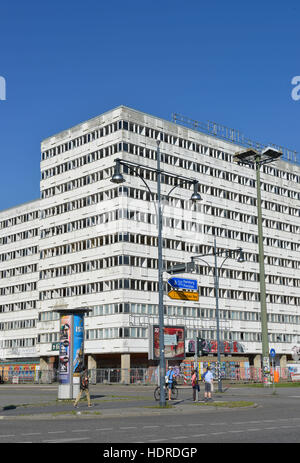 Haus der Statistik, Otto-Braun-Strasse, Alexanderplatz Mitte di Berlino, Deutschland Foto Stock