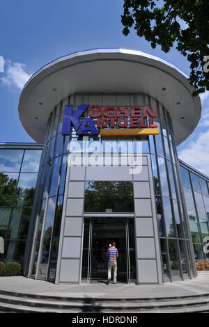 Kuechen Aktuell, Schoeneberger Strasse, Tempelhof di Berlino, Deutschland Foto Stock