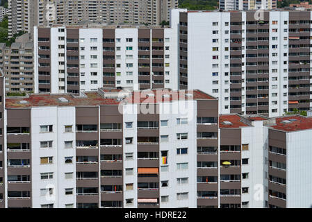 Hochhäuser, Lipschitzallee, Gropiusstadt, Neukoelln, Berlino, Deutschland Foto Stock