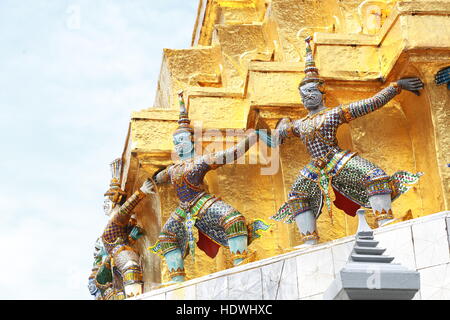 Wat pra kaew tempio pubblico Grand Palace , Bangkok in Thailandia Foto Stock