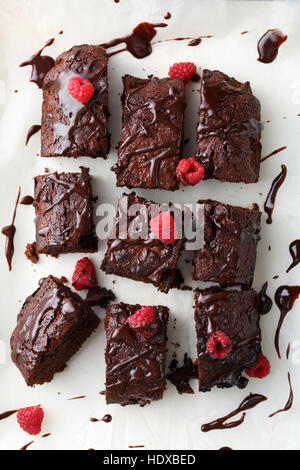 Brownie fetta con berry, cibo vista superiore Foto Stock