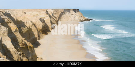 Quando il sahara incontra l'Oceano Atlantico, il Sahara occidentale Foto Stock