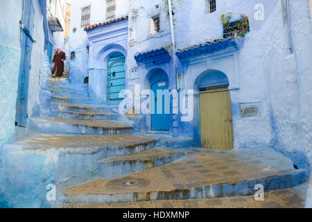 Le strade e i vicoli della medina di Chefchaouen, Marocco Foto Stock