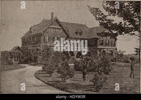 Il "Lowell Suburban Directory" (1900) fornisce un elenco alfabetico dei residenti e delle aziende nelle città circostanti Lowell, Massachusetts, tra cui Billerica, Chelmsford, Dracut, e altri, insieme ai nomi delle strade e agli uffici governativi locali. Foto Stock