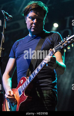 Bournemouth, Regno Unito. Xvi Dec, 2016. Il Wonderstuff live in concerto all'O2 Academy Bournemouth © Charlie Raven/Alamy Live News Foto Stock