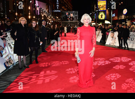 Dame Helen Mirren frequentando la premiere europeo di collaterale bellezza, tenutosi presso la Vue Leicester Square, Londra. Foto Stock