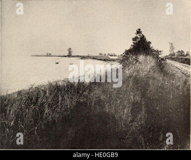 Questo resoconto storico esplora le esperienze dei commercianti della Pennsylvania lungo il sentiero Allegheny, descrivendo dettagliatamente le loro avventure e incontri nel Vecchio West. Mette in evidenza le sfide affrontate dai primi commercianti e i personaggi colorati che hanno incontrato durante il loro viaggio. Foto Stock