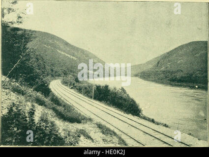 Questa pubblicazione del 1893 delinea i percorsi e le tariffe delle escursioni estive offerti dalla Delaware, Lackawanna and Western Railroad Company, fornendo informazioni sulle opzioni di viaggio durante quel periodo. Foto Stock