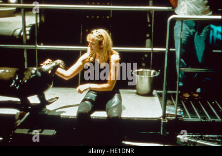 Creatura, aka: creatura - Tod aus der Tiefe, Fernsehkurzserie, USA 1998, Darsteller: Kim Cattrall Foto Stock