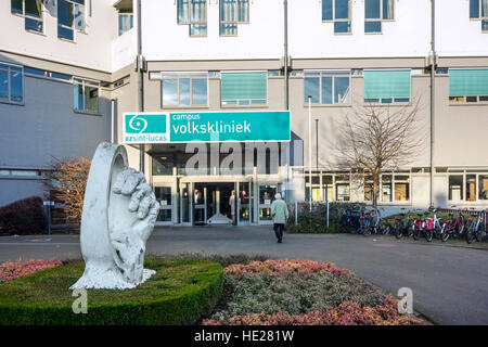 Ingresso dell'ospedale AZ Campus Sint-Lucas Volkskliniek nella città di Gand, Fiandre Orientali, Belgio Foto Stock
