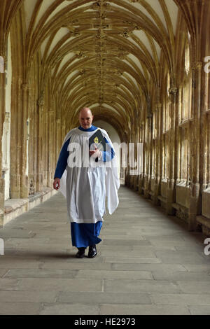 Cattedrale di Wells coro compresi coristi prima evensong il giorno di Pasqua alla Cattedrale di Wells. Foto Stock