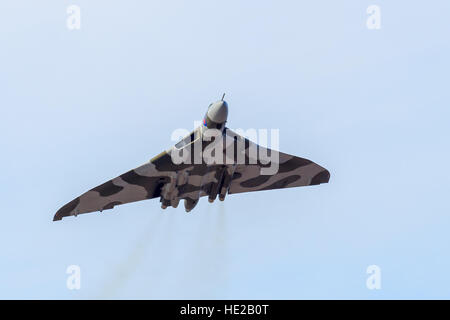 Avro Vulcan xh558 Visualizzazione della folla a Southport airshow di Foto Stock