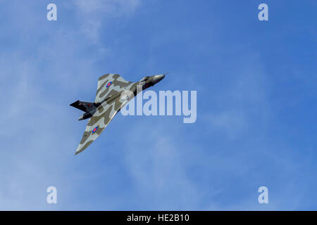 Avro Vulcan xh558 Visualizzazione della folla a Southport airshow di Foto Stock