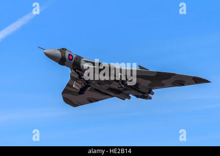 Avro Vulcan xh558 Visualizzazione della folla a Southport airshow di Foto Stock