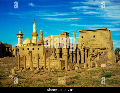 Abu-Al-Haggag moschea a Luxor Foto Stock