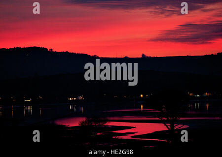 Cielo di tramonto su fiume Exe, Devon, Regno Unito Foto Stock