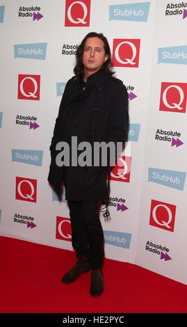 2016 StubHub Q Awards - Gli arrivi con: Carl Barat dove: Londra, Regno Unito quando: 02 Nov 2016 Foto Stock