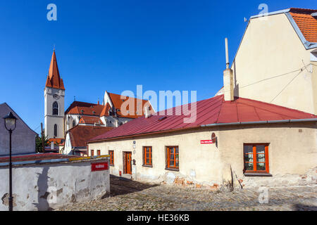 Chiesa di San Nicola Vista della Città Vecchia, la Moravia Meridionale, Znojmo Repubblica Ceca, Europa Foto Stock