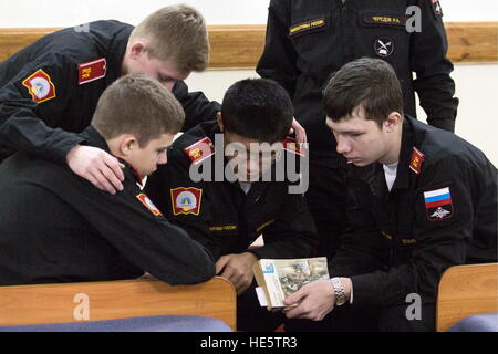 Omsk, Russia. Xvi Dec, 2016. Cadetti di Omsk Cadet Corps. © Dmitry Feoktistov ha/TASS/Alamy Live News