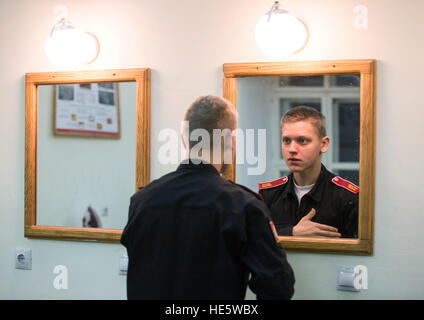 Omsk, Russia. Xvi Dec, 2016. Allievo di Omsk Cadet Corps. © Dmitry Feoktistov ha/TASS/Alamy Live News