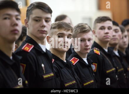 Omsk, Russia. Xvi Dec, 2016. Cadetti di Omsk Cadet Corps. © Dmitry Feoktistov ha/TASS/Alamy Live News