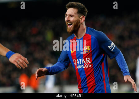 Barcellona, Spagna. Xviii Dicembre, 2016. Barcellona il Lionel Messi celebra rigature durante il campionato spagnolo partita di calcio tra Barcellona e RCD Espanyol Camp Nou stadium di Barcellona, Spagna, Dic 18, 2016. Barcellona ha vinto 4-1. © Pau Barrena/Xinhua/Alamy Live News Foto Stock