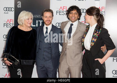 AFI FEST 2016 presentato da Audi - Screening di 'split' a TCL Chinese Theatre dotato di: Betty Buckley, James McAvoy, Notte Shyamalan, Anya Taylor-Joy dove: Hollywood, California, Stati Uniti quando: 15 Nov 2016 Foto Stock