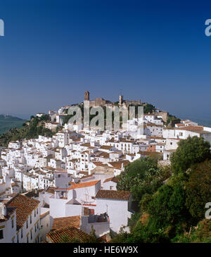 Casares villaggio bianco, Andalusia, Spagna Foto Stock