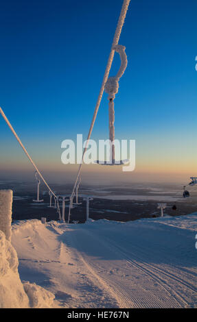 Frozen Ski DAG Lift, Yllas, Finlandia Foto Stock