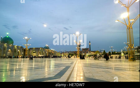 Il santuario di Imam Ali alRida Foto Stock