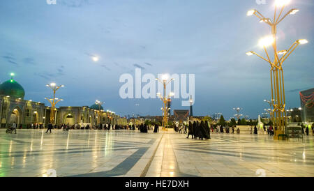 Il santuario di Imam Ali alRida Foto Stock