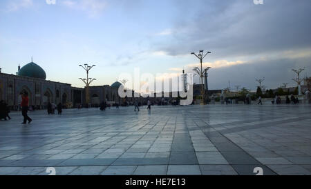 Il santuario di Imam Ali alRida Foto Stock