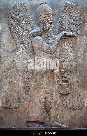 Antichi sumeri scultura in pietra con lo scripting cuneiformi Foto Stock
