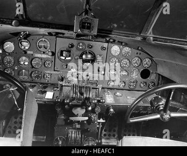 Lockheed C-40A pozzetto (S/N) 39-582 Foto scattata a Dic. 23, 1942 dopo la conversione in C-40A standard. (U.S. Air Force foto) Foto Stock