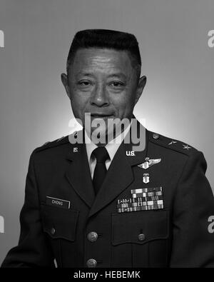 Ritratto: US Air Force (USAF) Maggiore Generale (MGEN) Vernon Chong (scoperta) Foto Stock