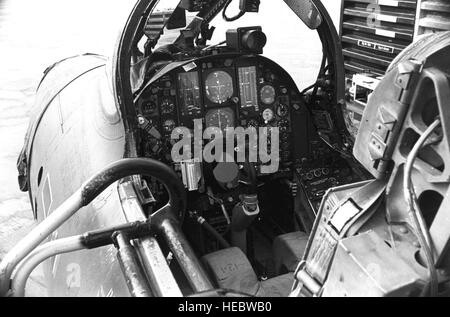 Repubblica F-105D cockpit. (U.S. Air Force foto) Foto Stock