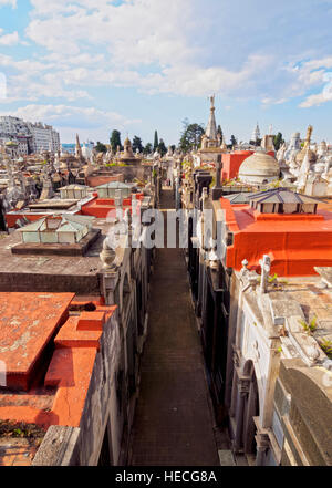 Argentina, Provincia di Buenos Aires, la città di Buenos Aires, vista in elevazione del La Recoleta cimitero. Foto Stock